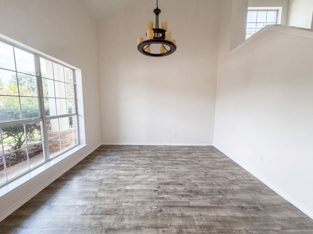 Photo 6 of 16 of 8608 Sagebrush Trl, Crossroads, TX