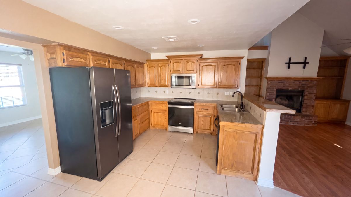 Property photo 2 of 12 Wahnetah Ln