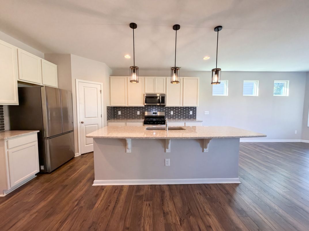 Photo 2 of 19 of 440 Shallowford Dr, Rock Hill, SC
