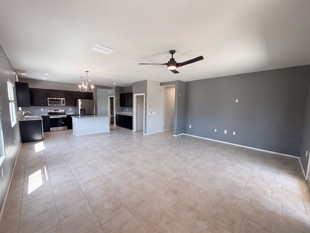 Property photo 3 of 6867 S Portugal Ave