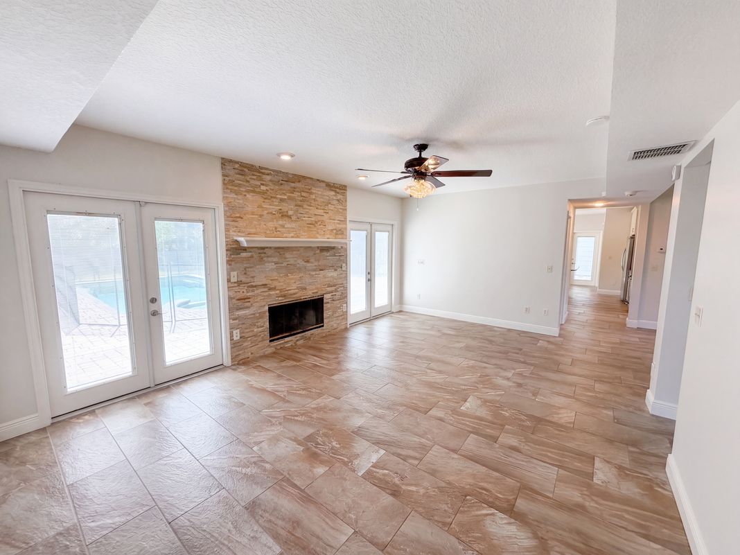 Property photo 3 of 120 Longbranch Rd