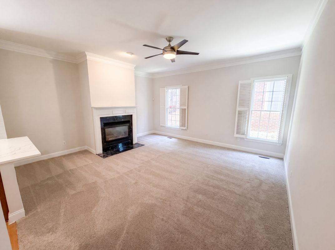 Property photo 3 of 1231 Dunwoody Village Dr