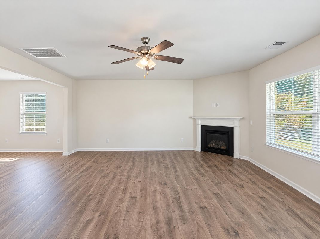 Property photo 3 of 6478 Bellawood Dr