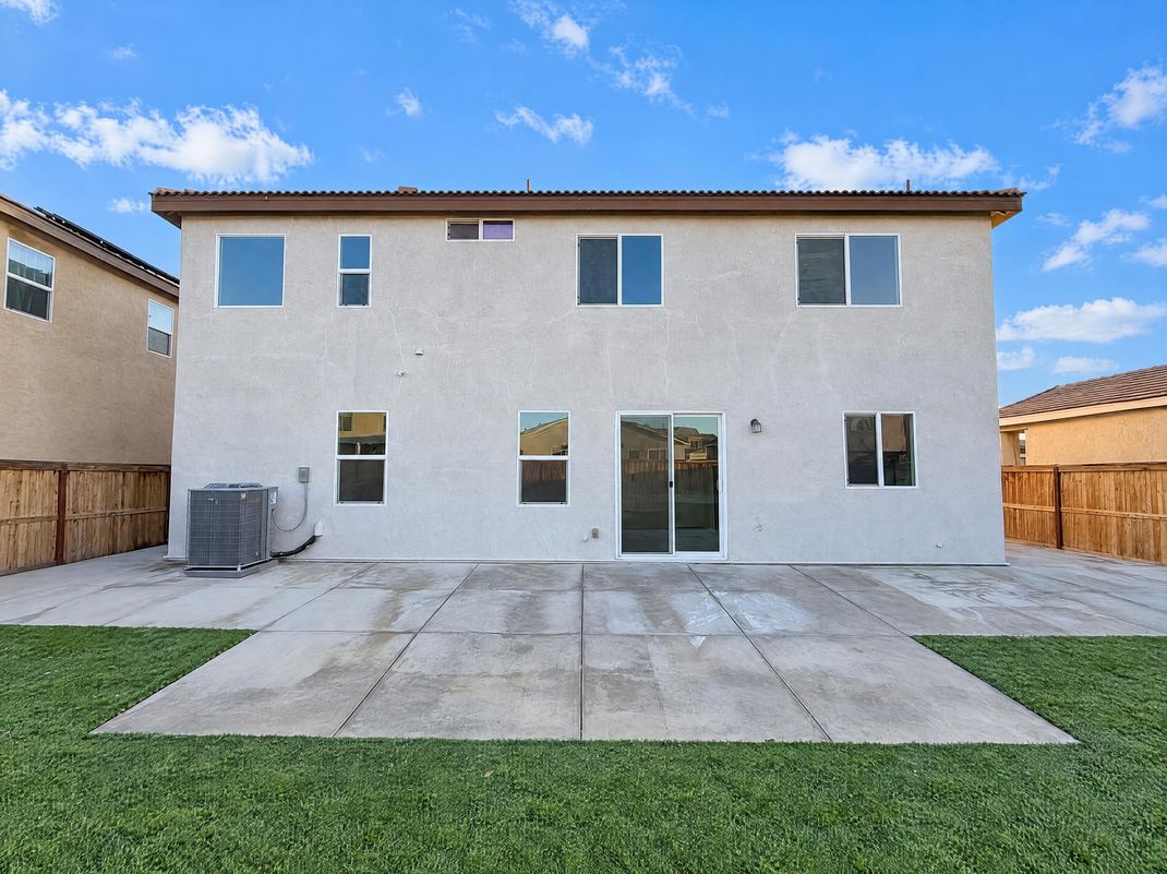 Property photo 3 of 3019 Desert Cloud Ave