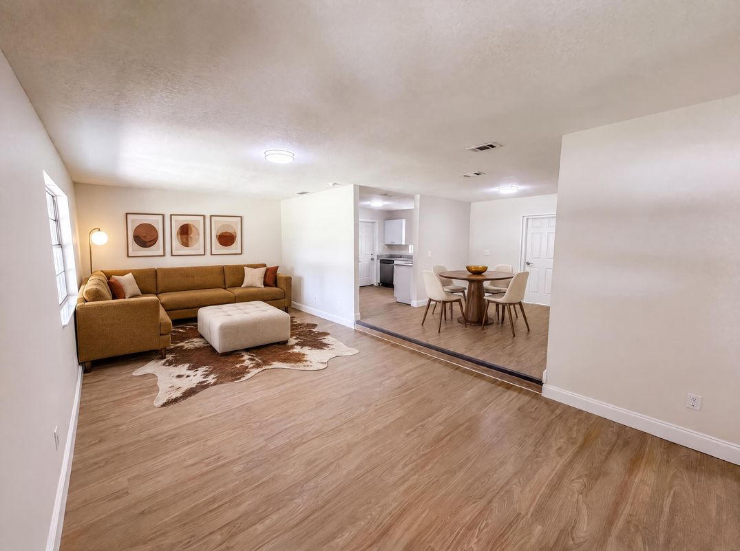 Property photo 3 of 585 Hewett Dr