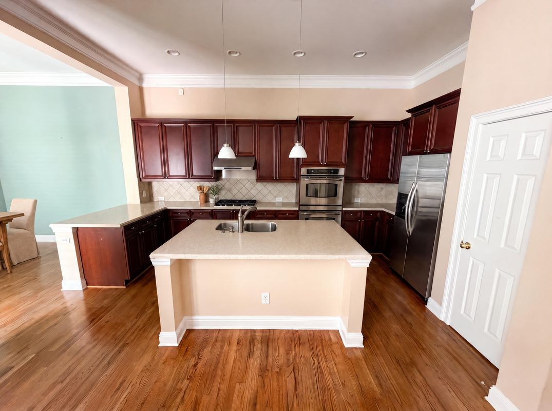 Property photo 2 of 1659 Woodwalk Strm SE # 6