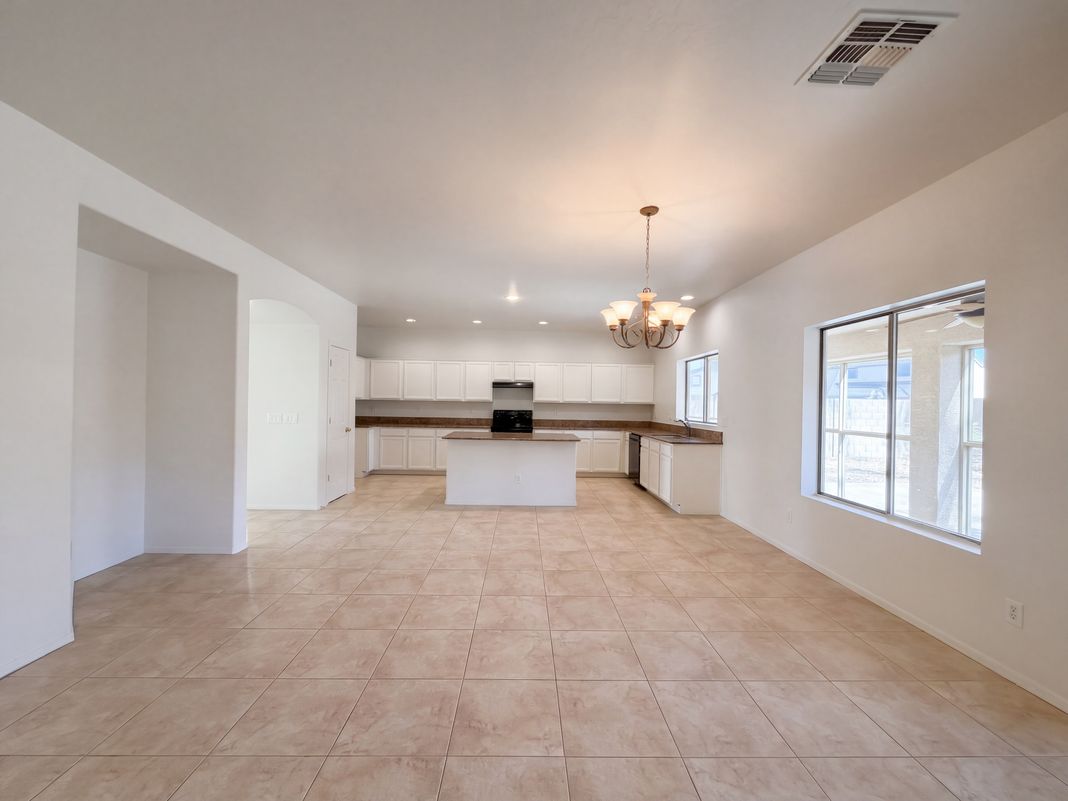 Property photo 3 of 35881 W Catalan St