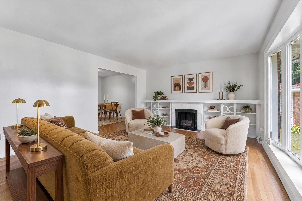 Property photo 3 of 644 Wellfleet Dr