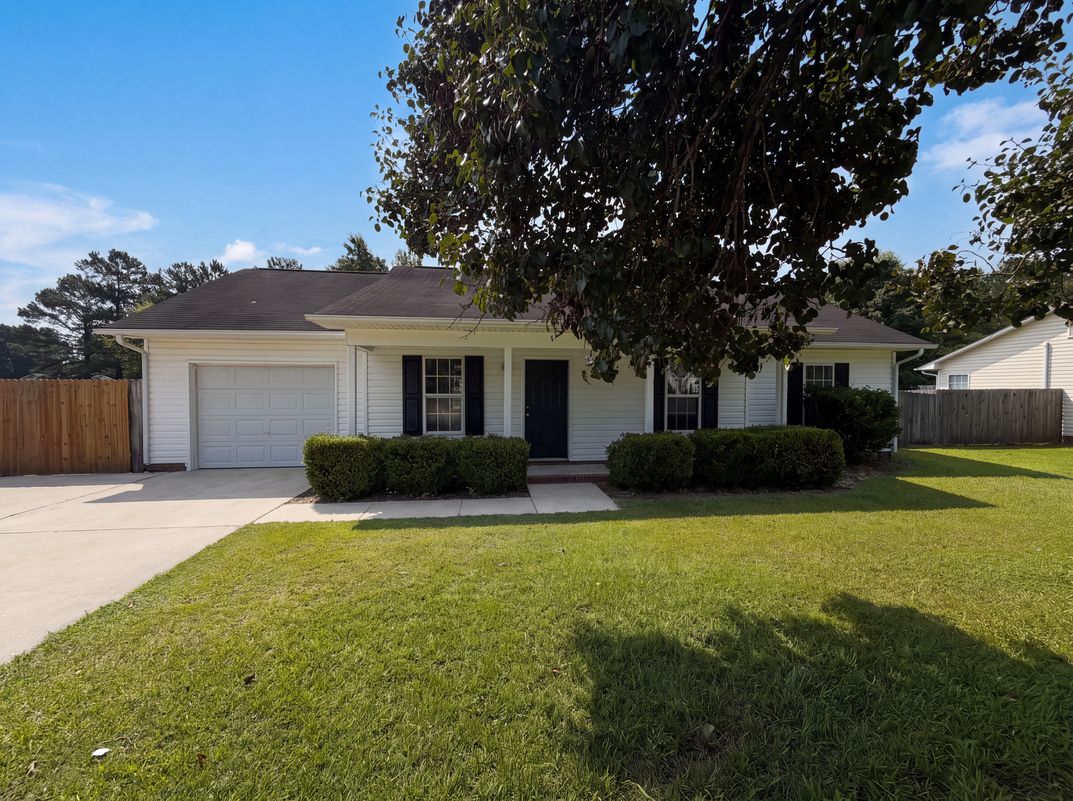 Property photo 1 of 444 Northwoods Dr