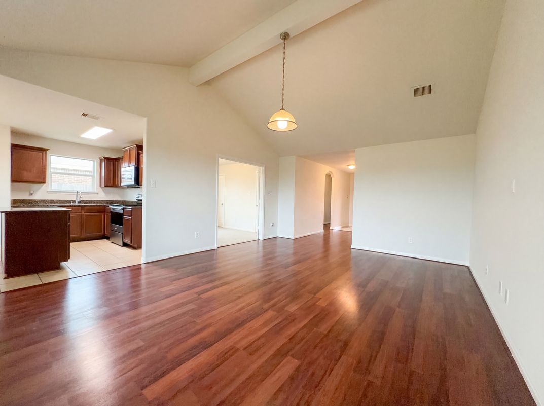 Property photo 3 of 5014 Alder Bend Ln