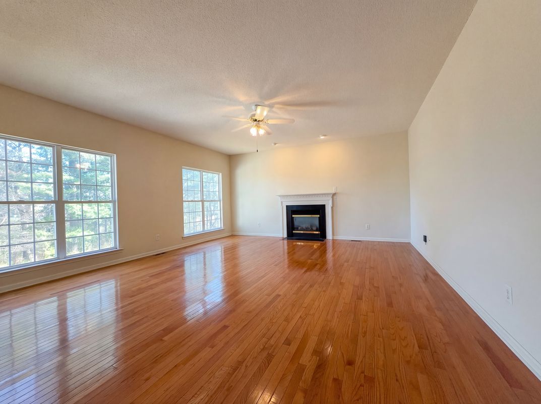 Property photo 3 of 504 Ledyard Ct
