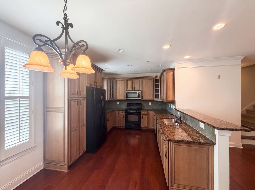 Property photo 2 of 10321 Sablewood Dr Unit 117