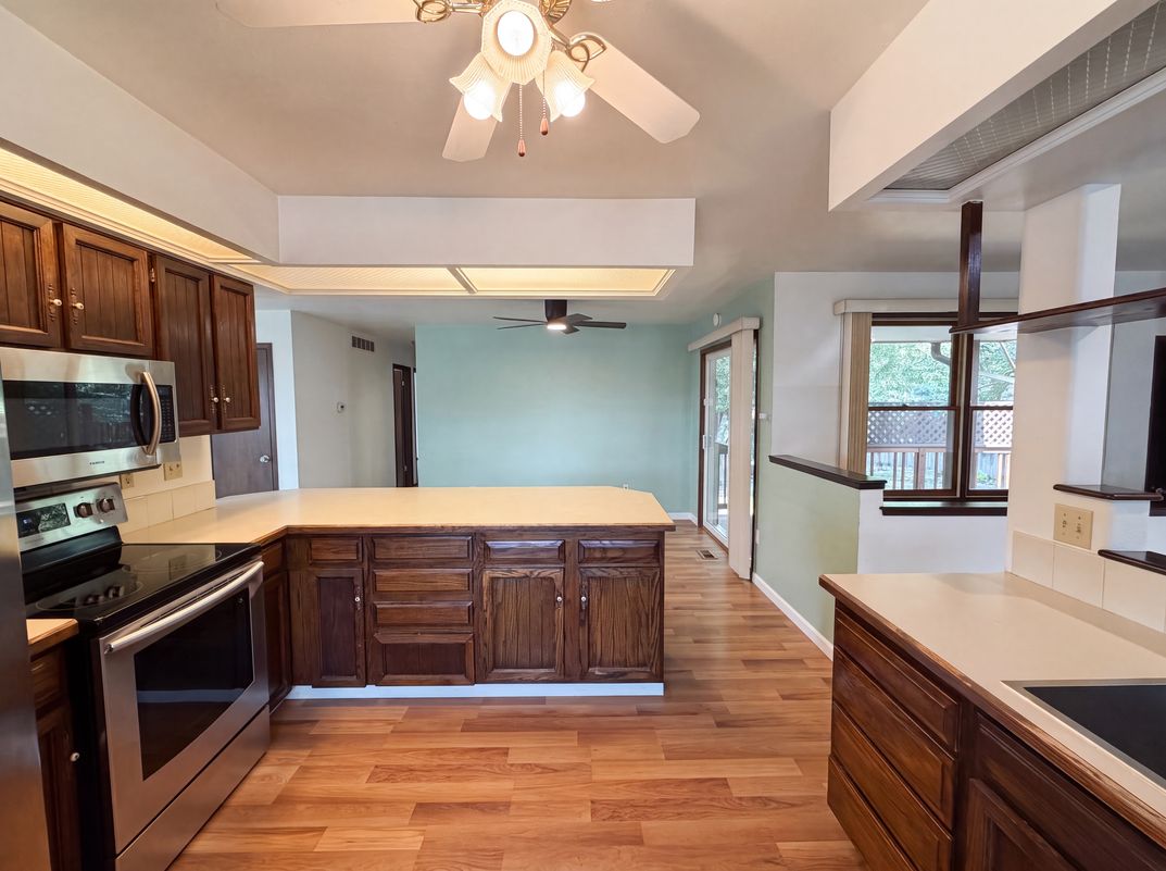 Photo 10 of 27 of 8939 Winona Ct, Westminster, CO