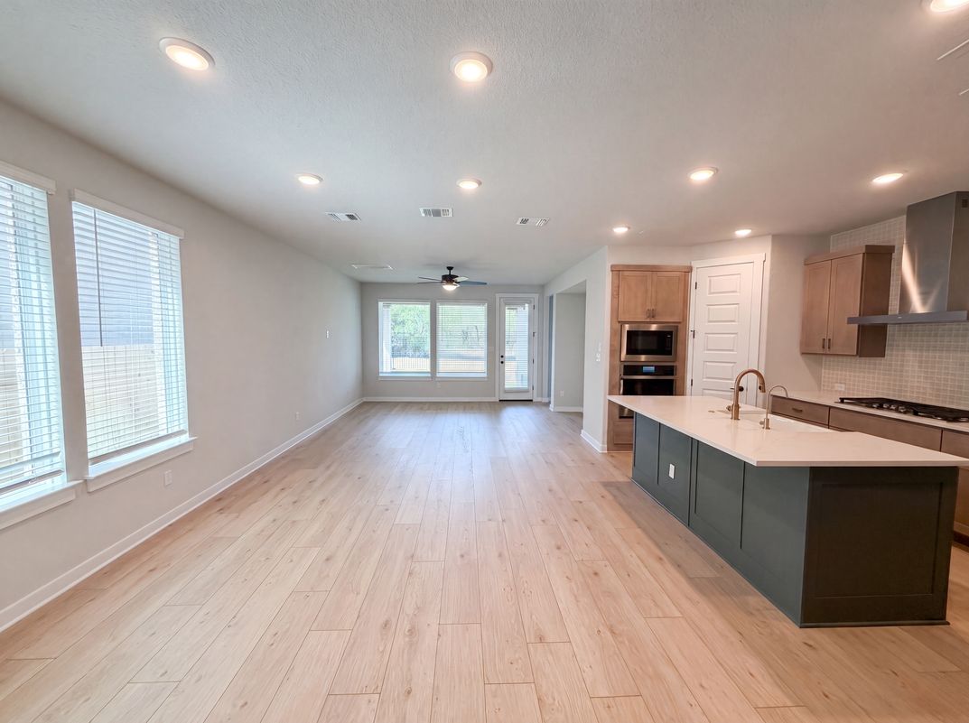 Property photo 3 of 125 High Valley Dr