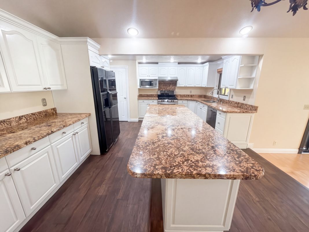 Property photo 2 of 11129 S 2125 E