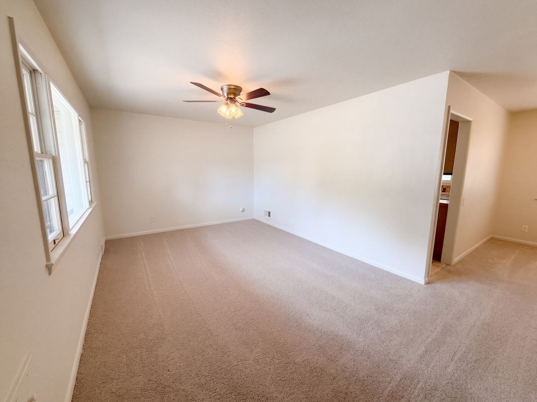 Property photo 2 of 2428 15th Avenue Ct