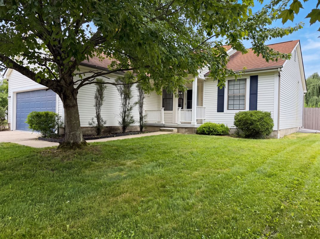 Property photo 1 of 195 Brackbill Ct