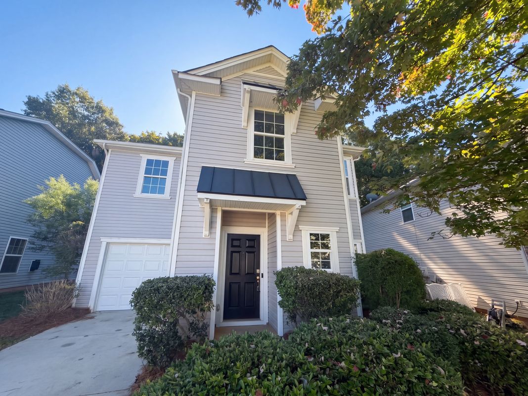 Property photo 1 of 5005 Manchineel Ln