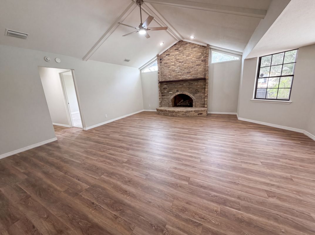 Property photo 3 of 5082 SW 31st St
