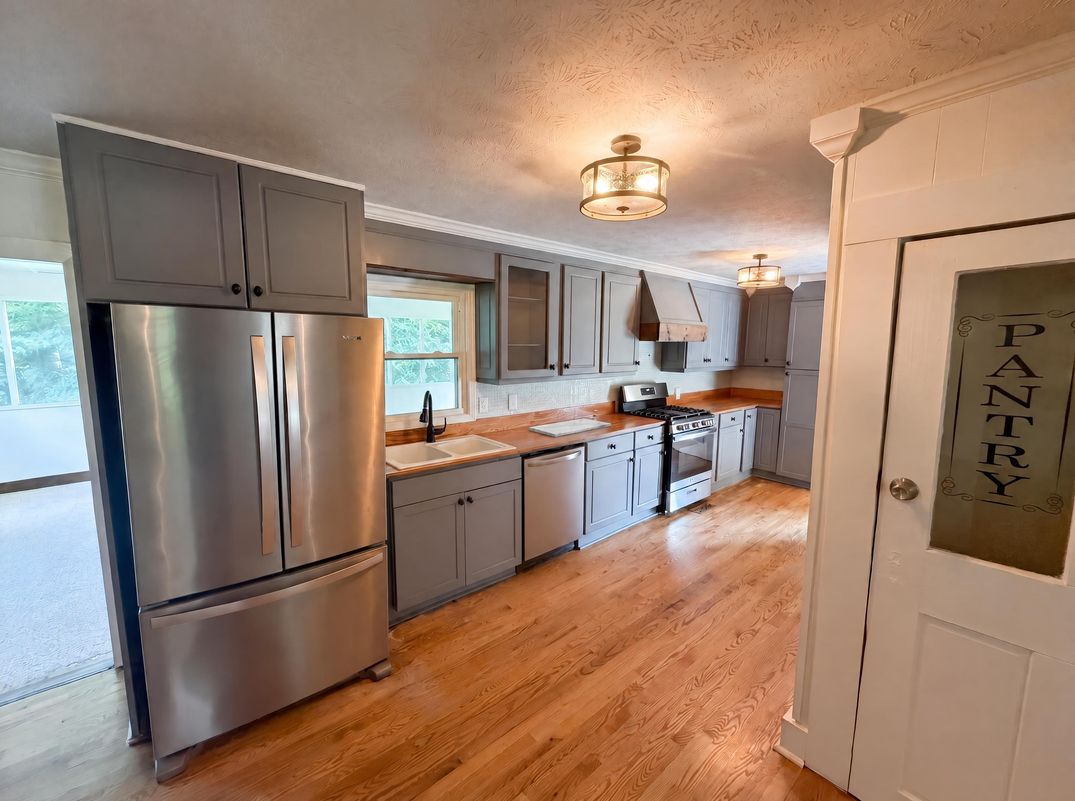 Property photo 2 of 5795 Stewart Mill Rd