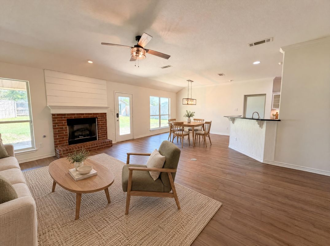 Property photo 3 of 8710 Surrey Ct