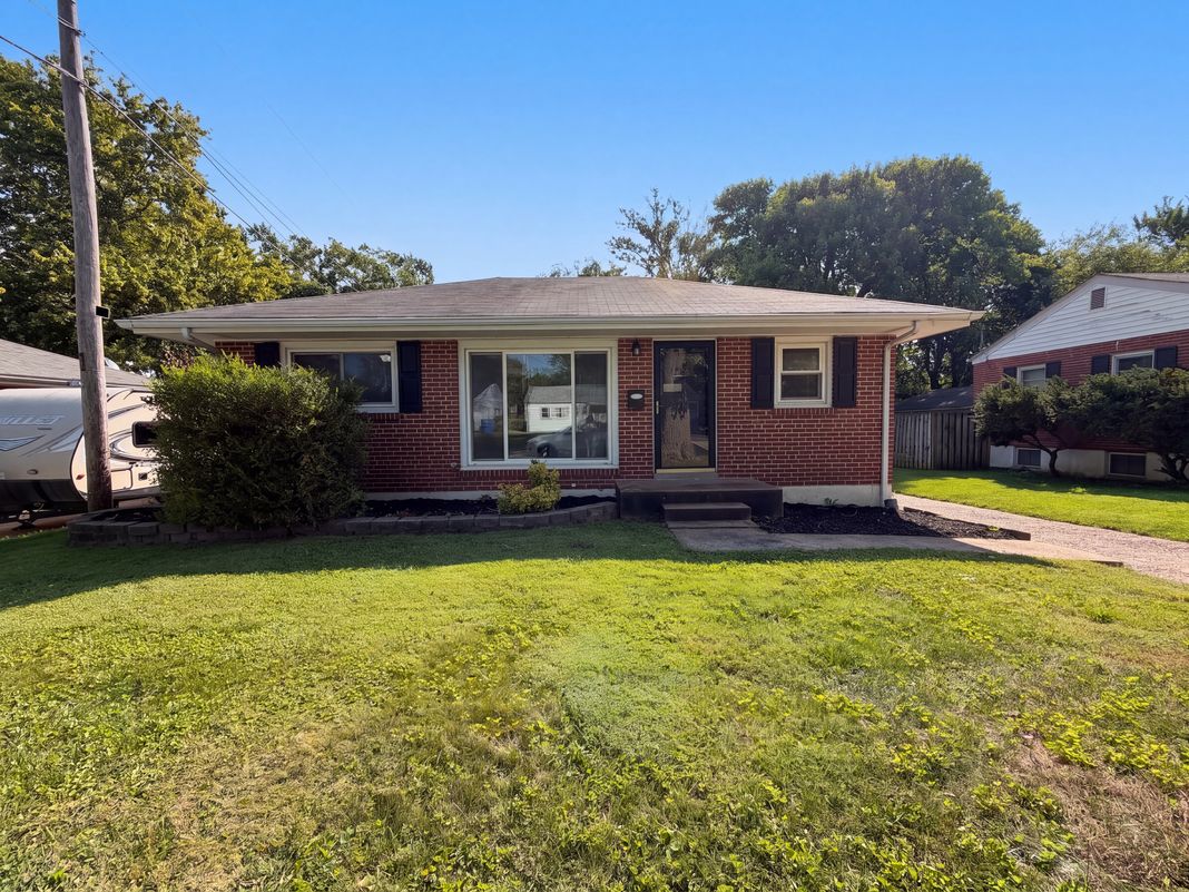 Property photo 1 of 1320 Gahan Dr