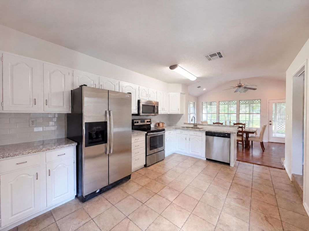 Property photo 2 of 1119 Coe Rd
