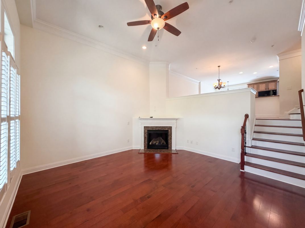 Property photo 3 of 10321 Sablewood Dr Unit 117