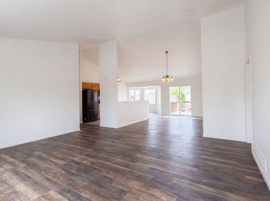 Property photo 3 of 4098 La Junta Dr