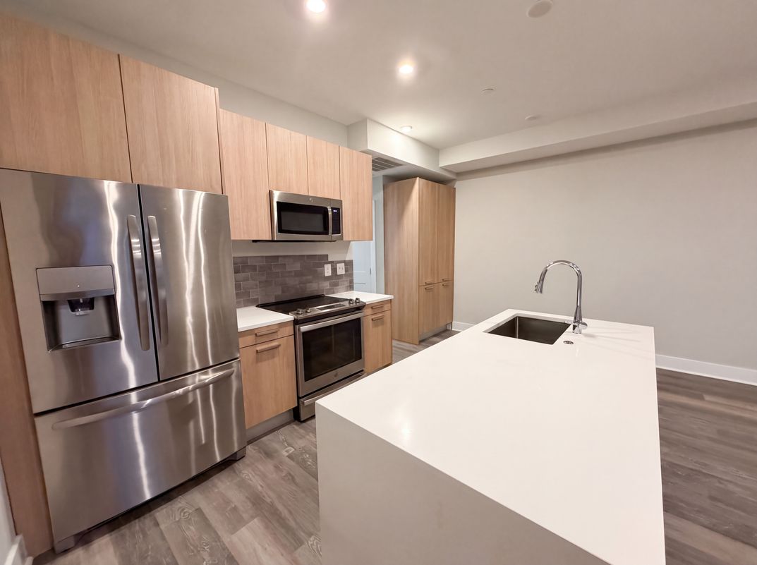 Property photo 3 of 1108 S Highland St Unit 2
