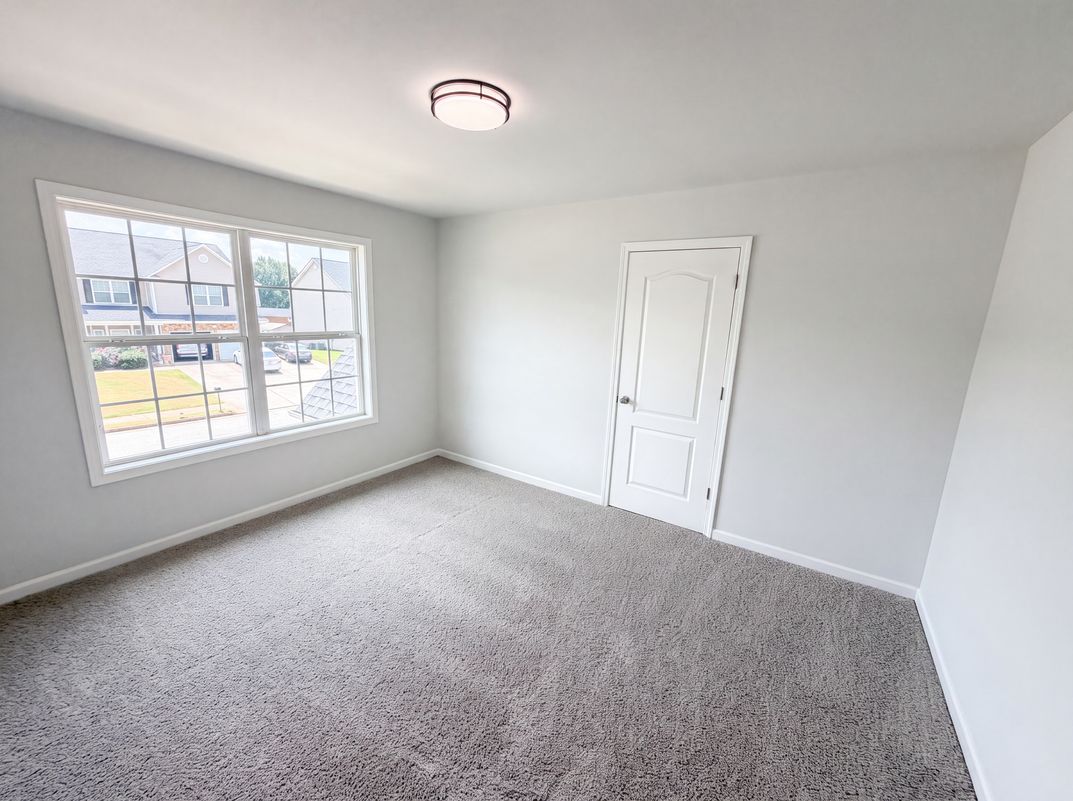Photo 11 of 23 of 212 Summergate Ln, Villa Rica, GA