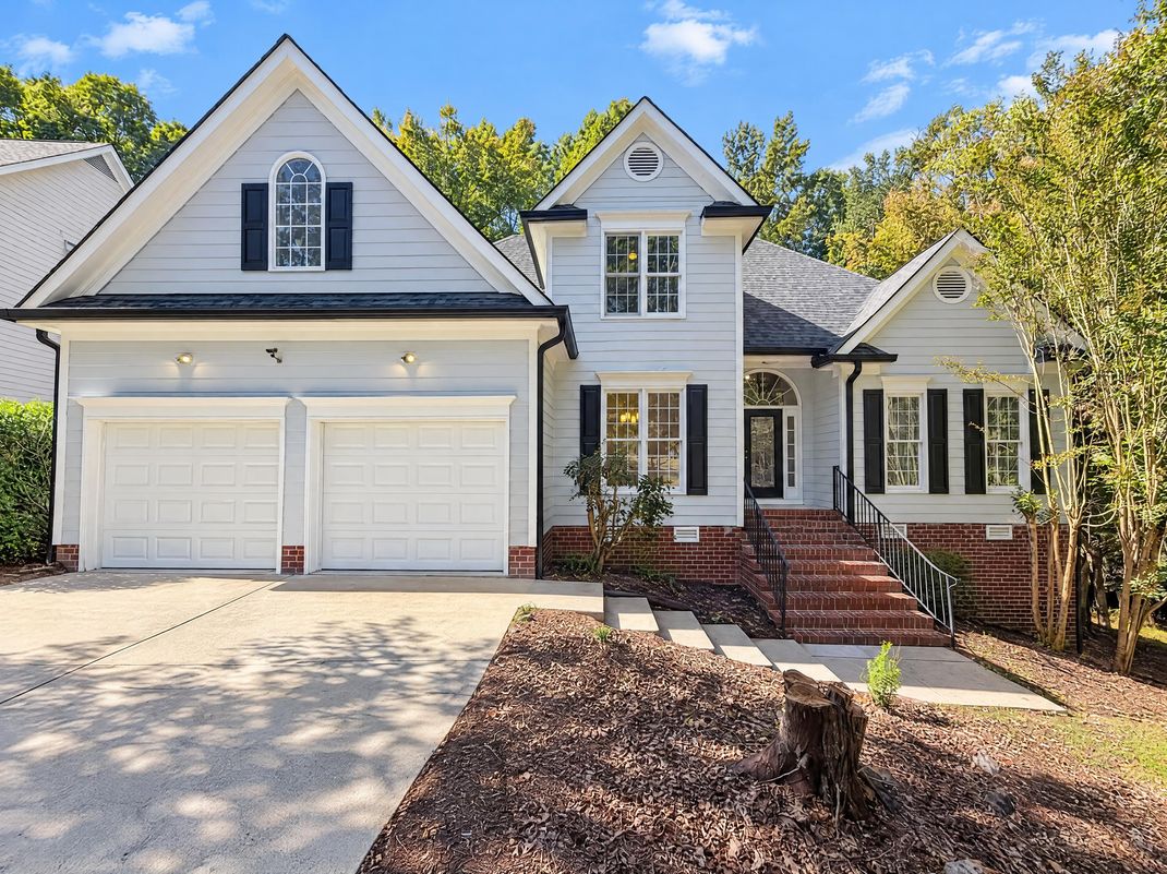 Property photo 1 of 2916 Woodslope Dr