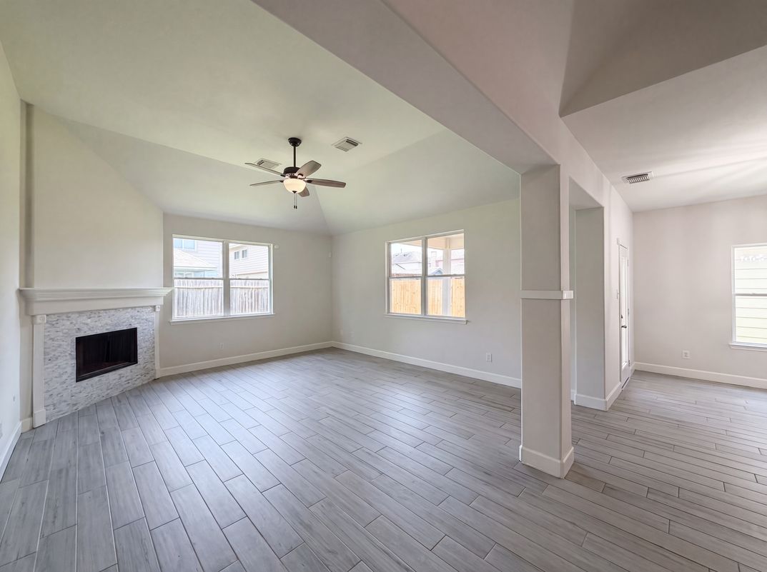 Property photo 3 of 19438 Otter Trail Ct