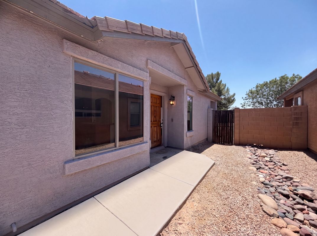Photo 15 of 17 of 1321 W Matthews Dr, San Tan Valley, AZ
