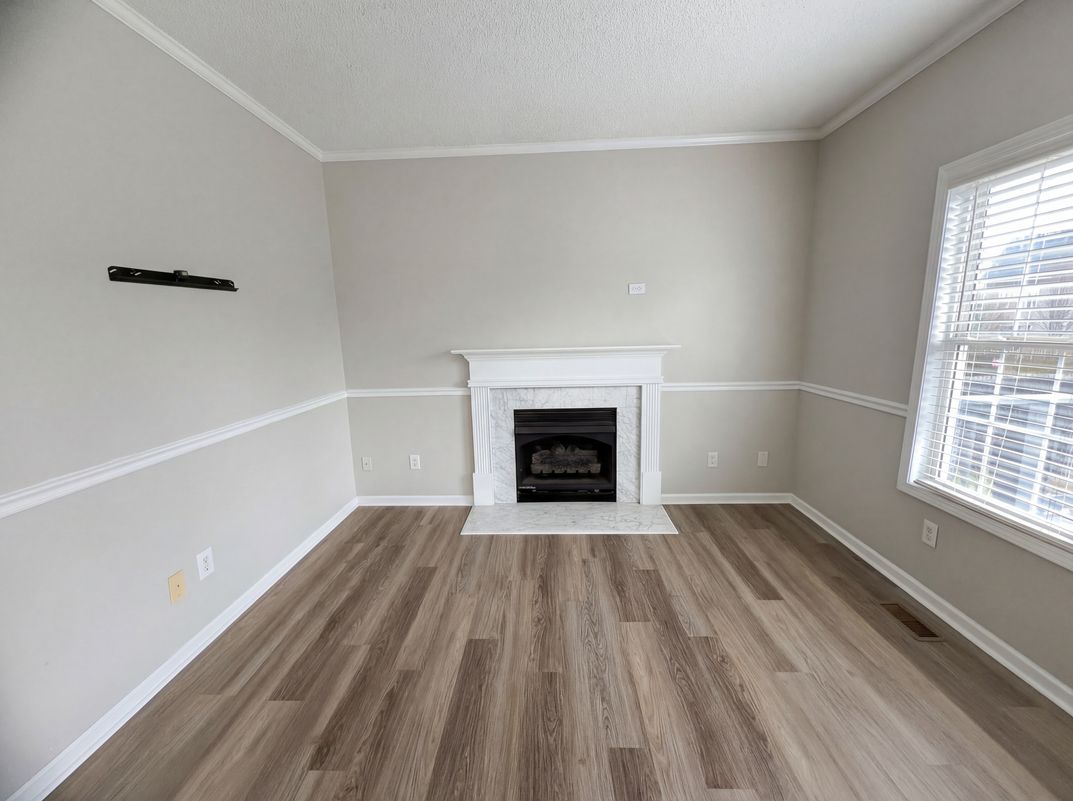 Property photo 3 of 368 Holstein Dr