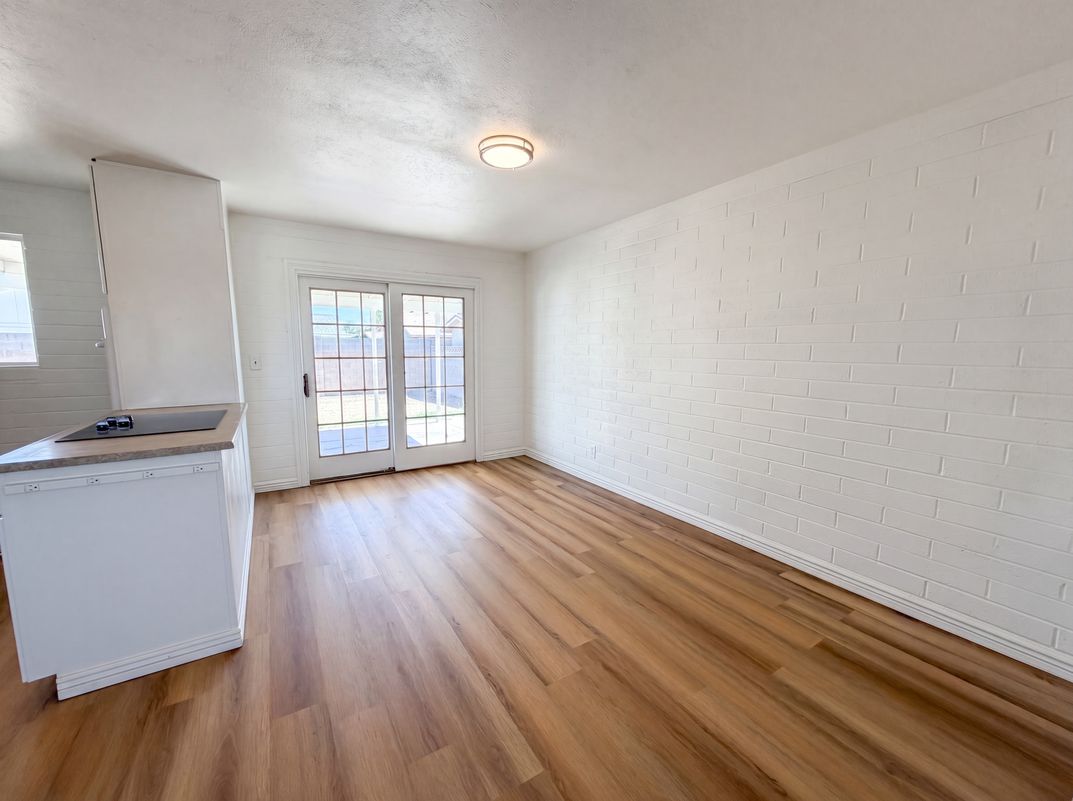 Photo 6 of 26 of 1457 W 7th Ave, Mesa, AZ