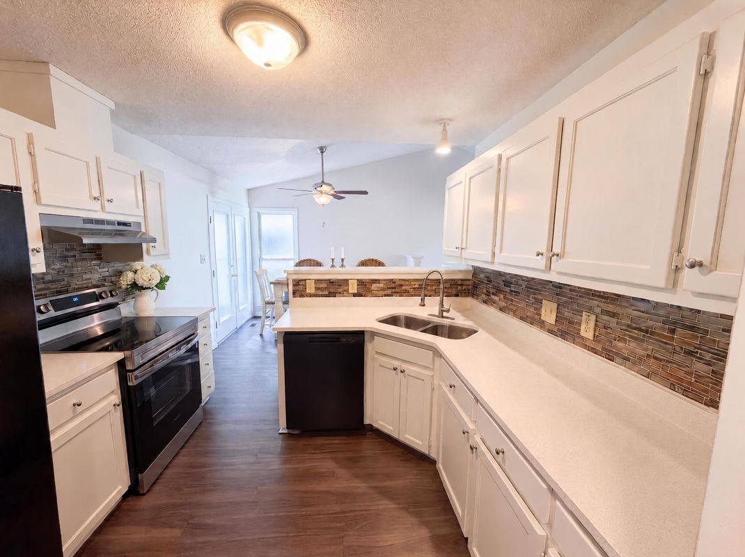 Property photo 2 of 3117 Verdugo Dr