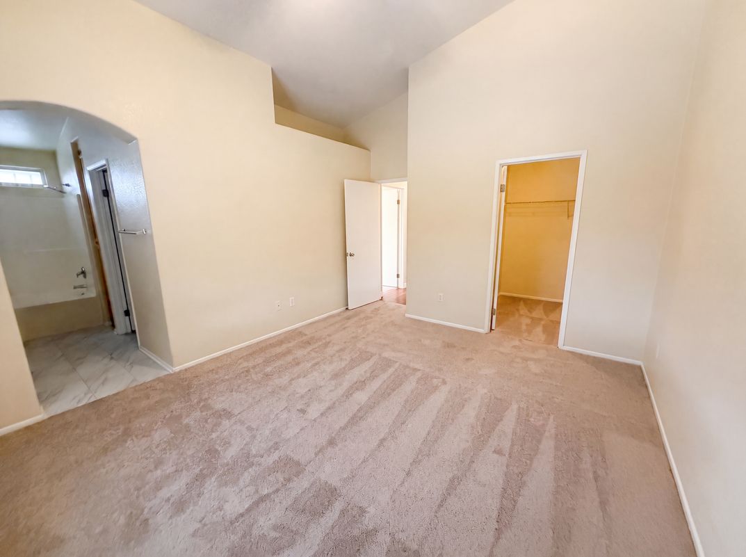 Property photo 3 of 18792 Dogwood Ct