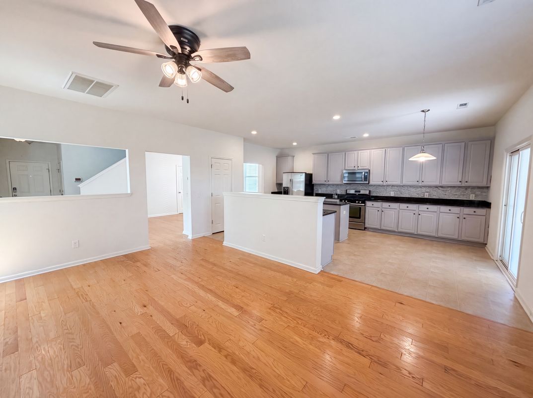 Property photo 3 of 252 Cameron St