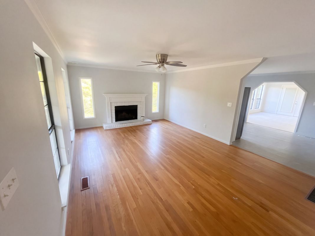 Property photo 3 of 8857 Lakeridge Ter