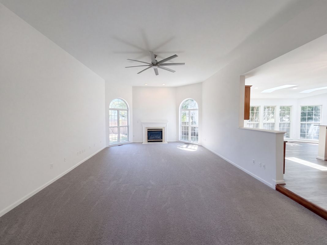 Property photo 2 of 2254 Ravenna Ct