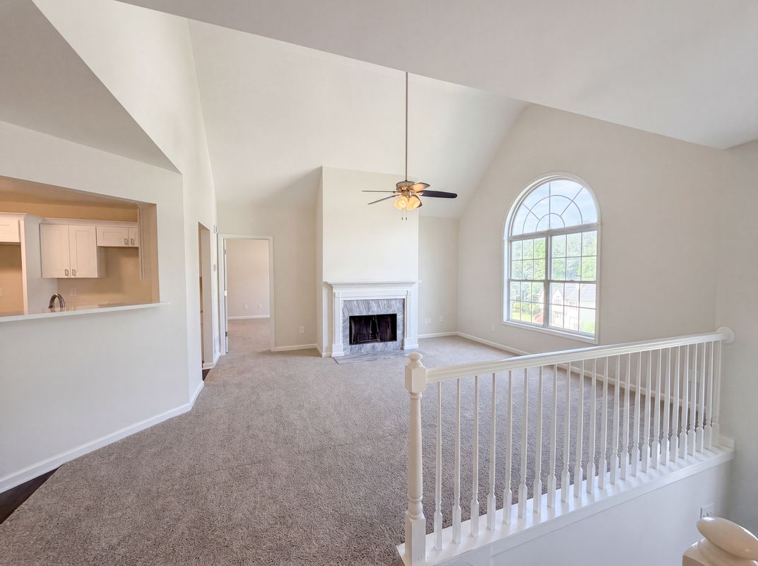 Property photo 3 of 6158 Autumn View Cv NW
