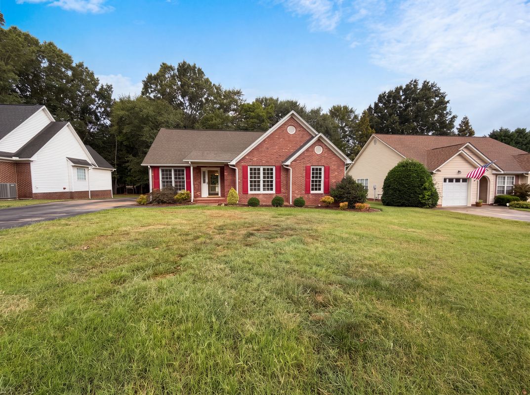 Property photo 1 of 2017 Bristol Pkwy