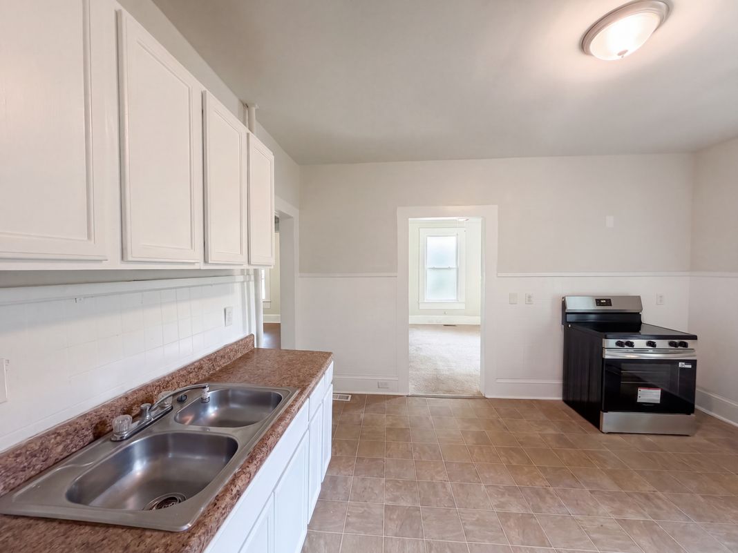 Property photo 2 of 1108 Taylor St