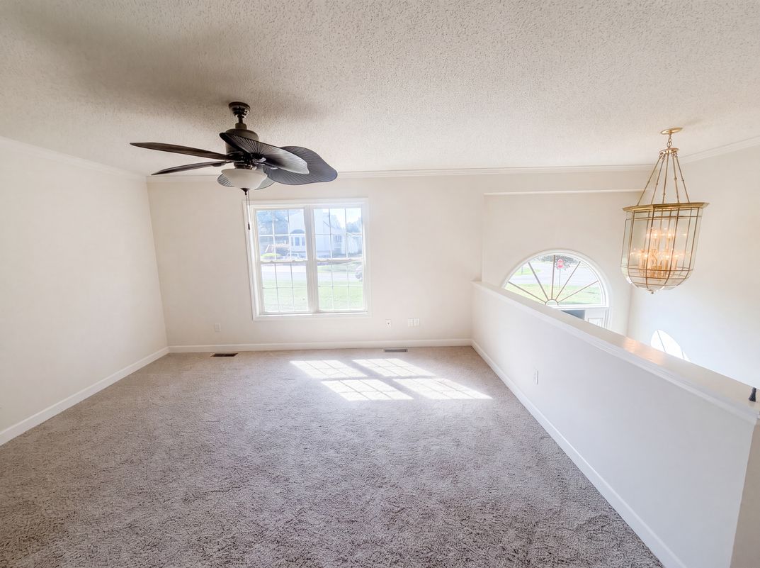 Property photo 3 of 109 Briarcreek Dr