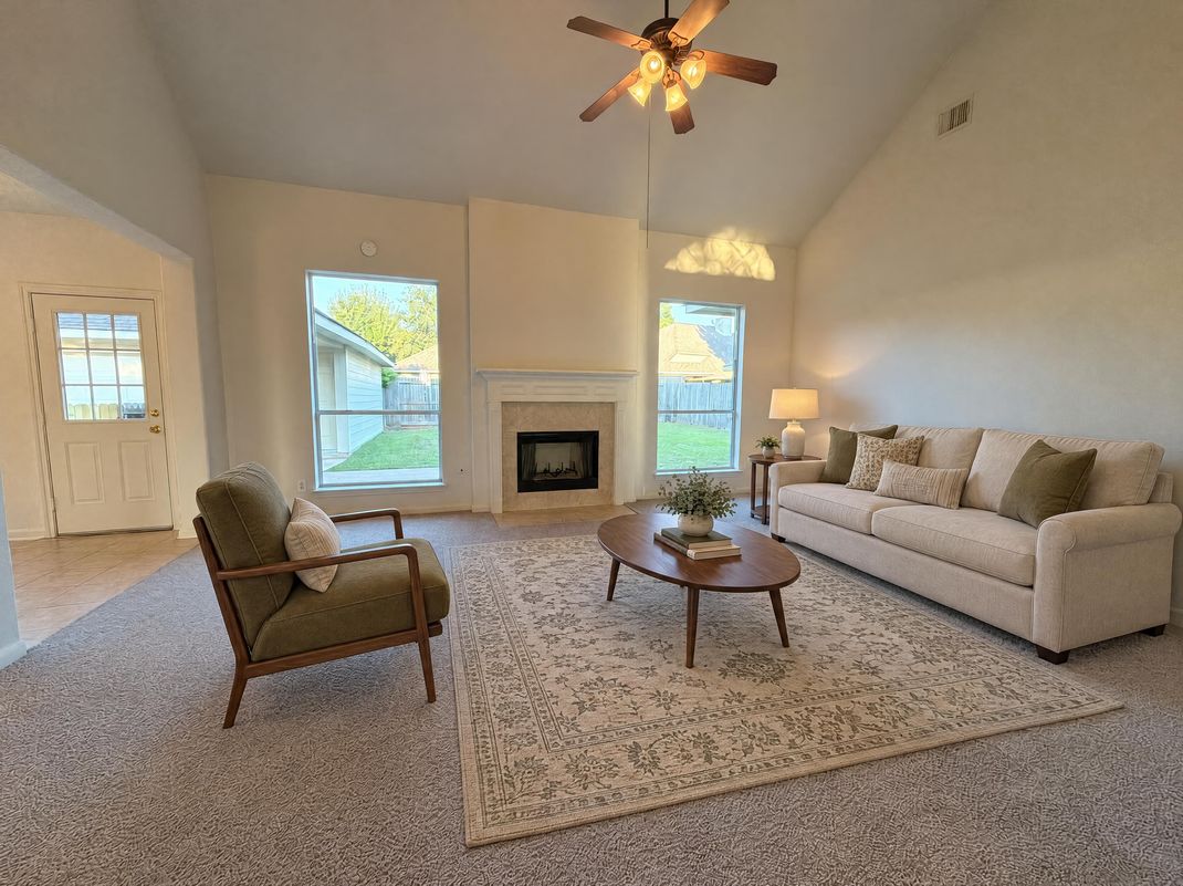 Property photo 2 of 9019 Sunny Ridge Dr