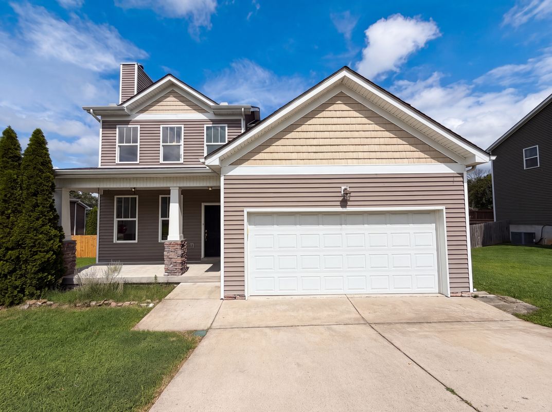 Property photo 1 of 2520 Val Marie Dr