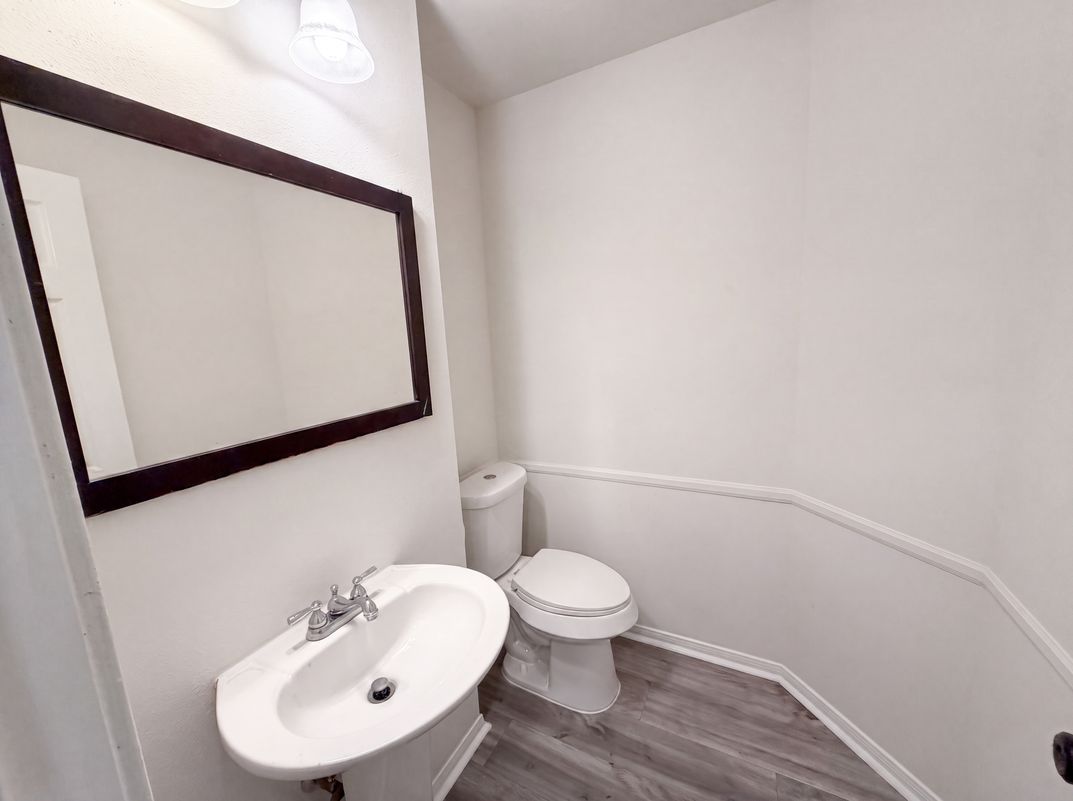 Photo 16 of 24 of 1517 River Oak Dr, Leander, TX