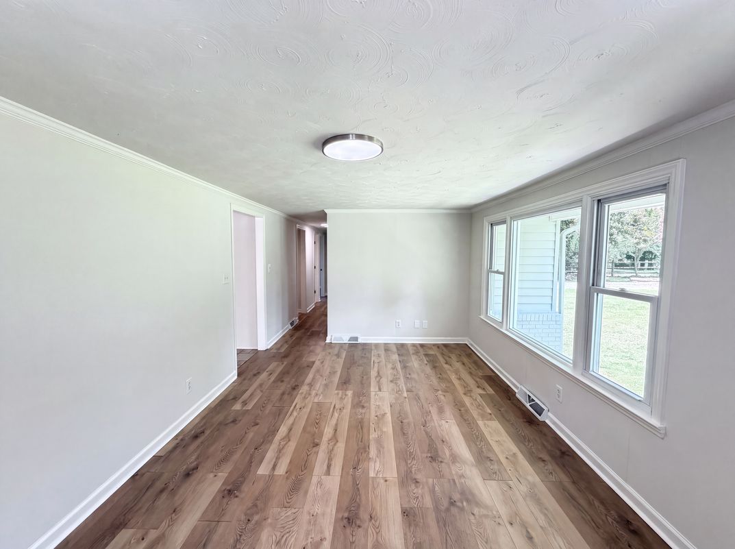 Property photo 3 of 9801 Hannon Rd