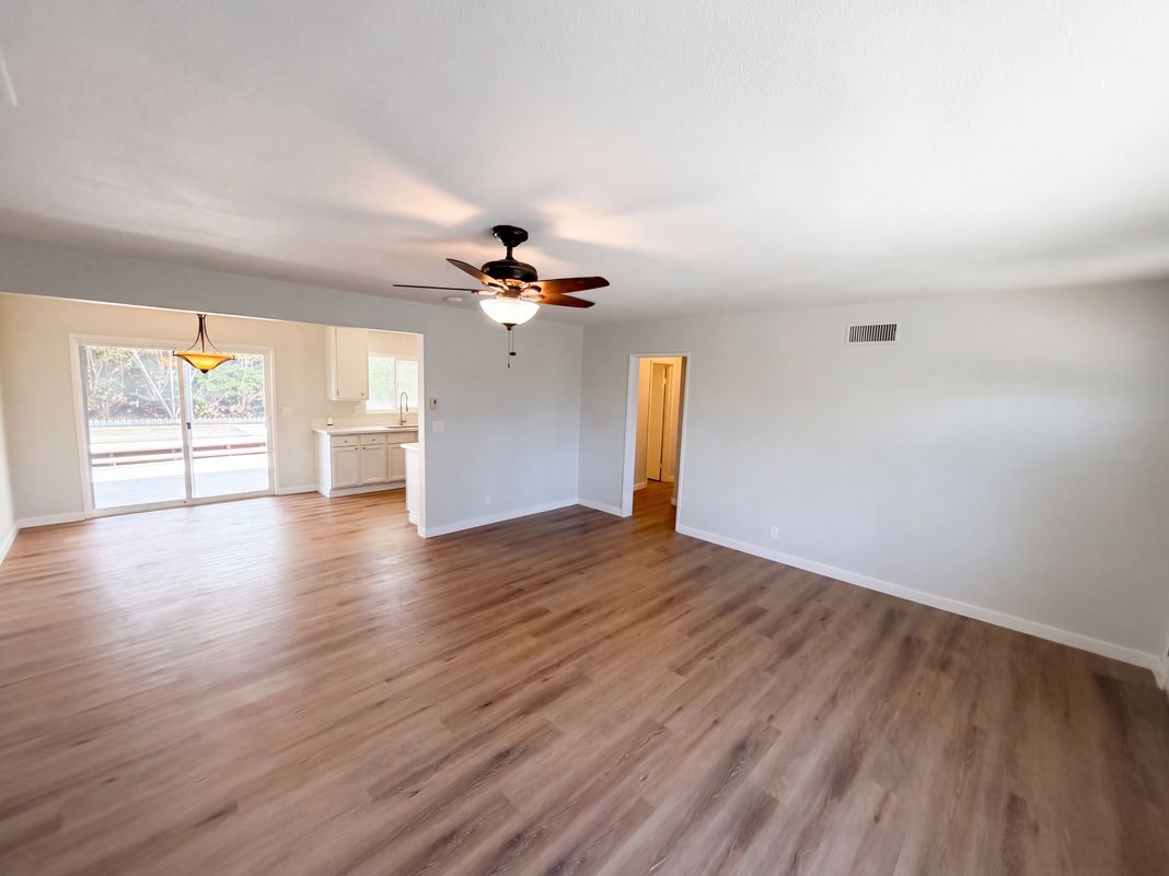 Property photo 3 of 3924 Grandon Ave